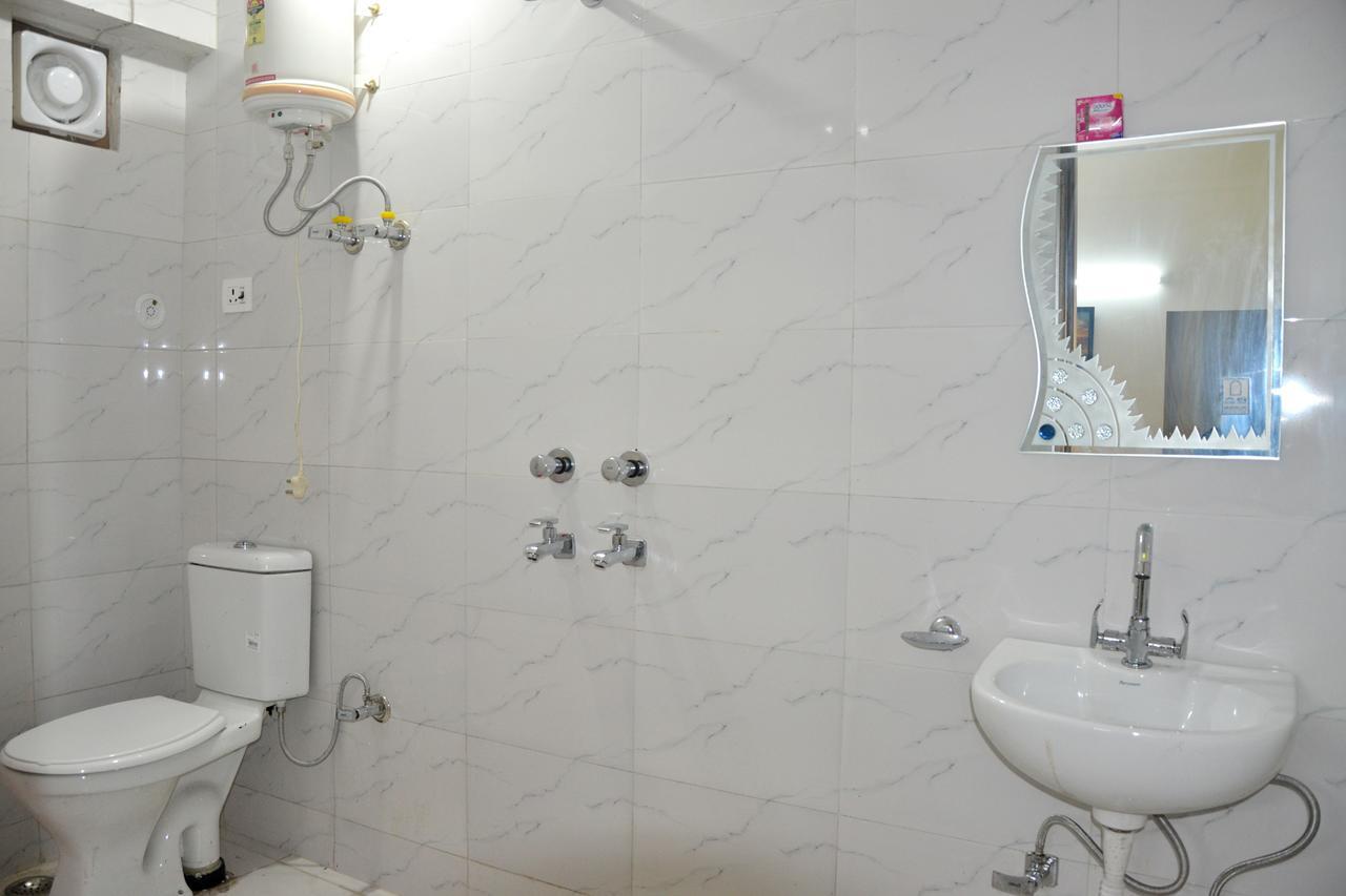 Shiv Shakti Guest House Greater Noida Bagian luar foto