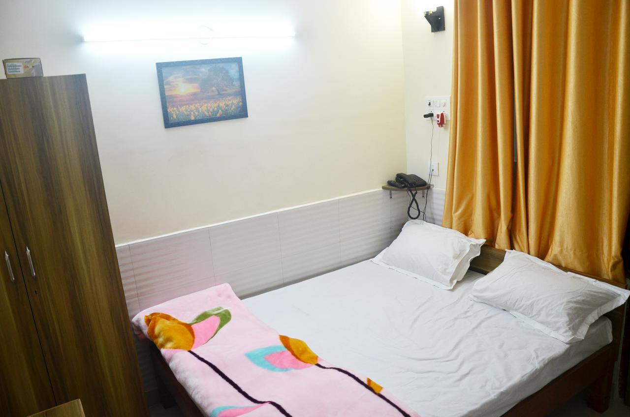 Shiv Shakti Guest House Greater Noida Bagian luar foto