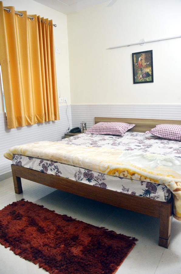 Shiv Shakti Guest House Greater Noida Bagian luar foto