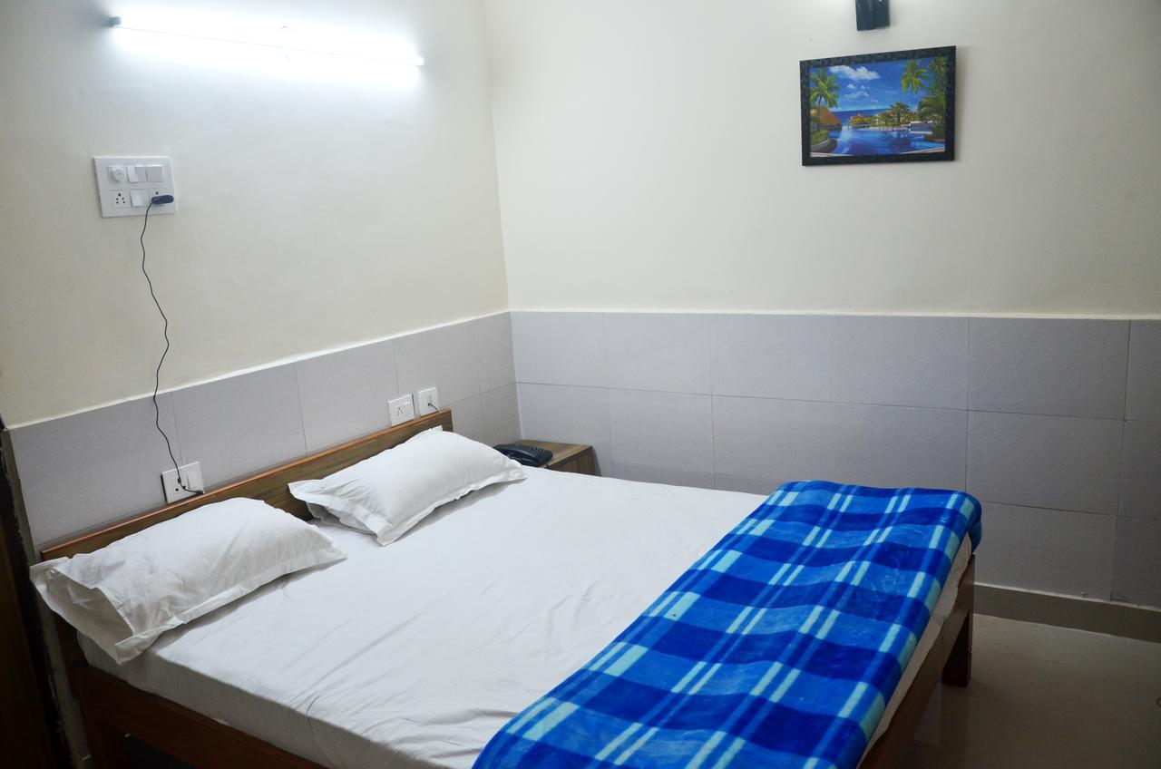 Shiv Shakti Guest House Greater Noida Bagian luar foto